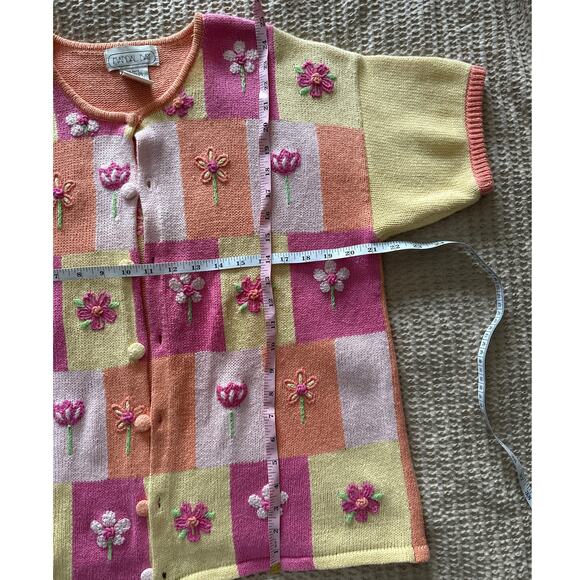 Vintage Mandal Bay Short Sleeve Patchwork Flower Embroidered Cardigan Sweater L - Picture 4 of 5